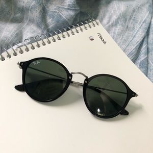 RAY BANS 2447 ROUND SUNGLASSES